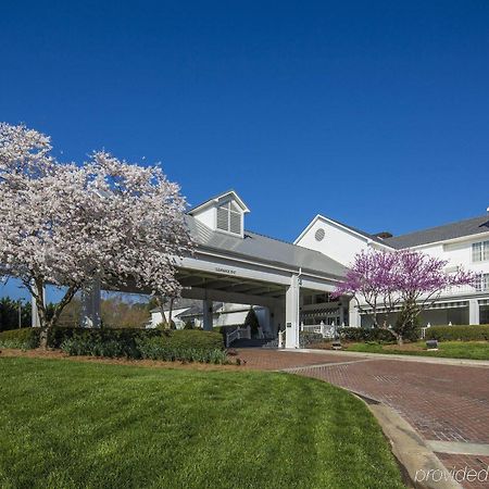 Doubletree By Hilton Raleigh Durham Airport At Research Triangle Park Hotel ภายนอก รูปภาพ