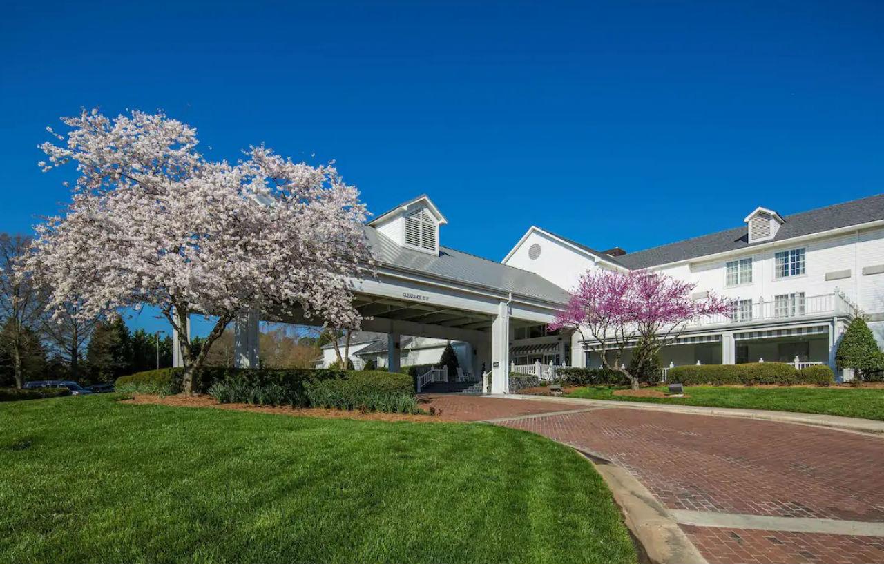 Doubletree By Hilton Raleigh Durham Airport At Research Triangle Park Hotel ภายนอก รูปภาพ