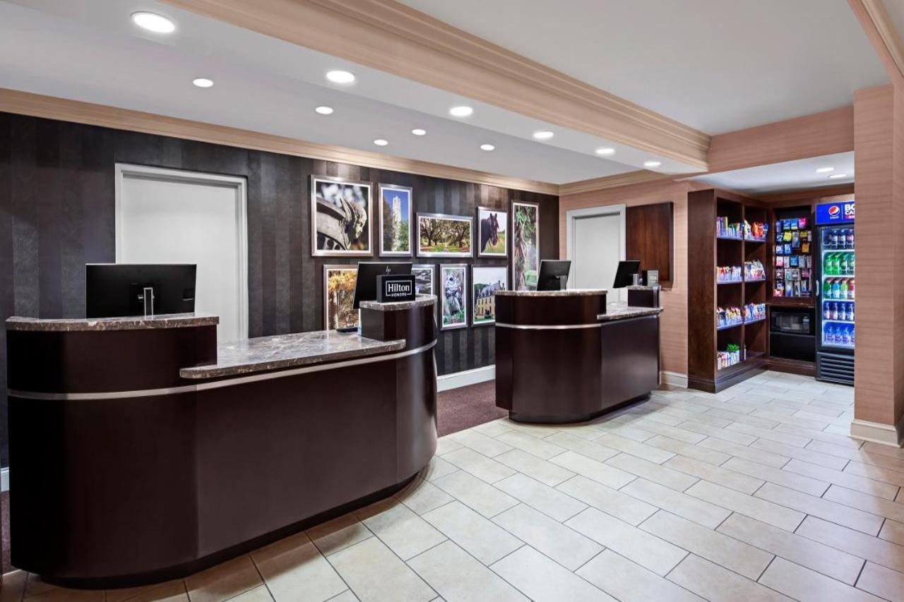 Doubletree By Hilton Raleigh Durham Airport At Research Triangle Park Hotel ภายนอก รูปภาพ