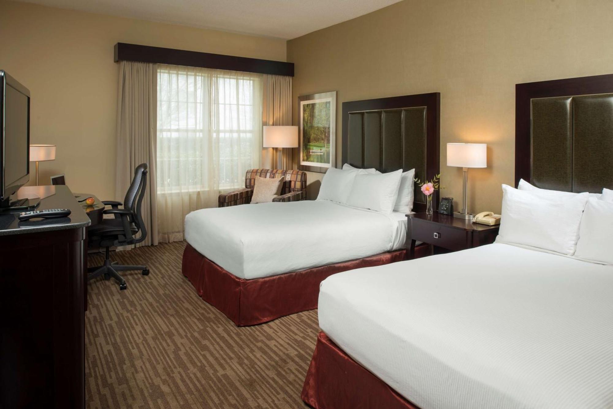 Doubletree By Hilton Raleigh Durham Airport At Research Triangle Park Hotel ภายนอก รูปภาพ