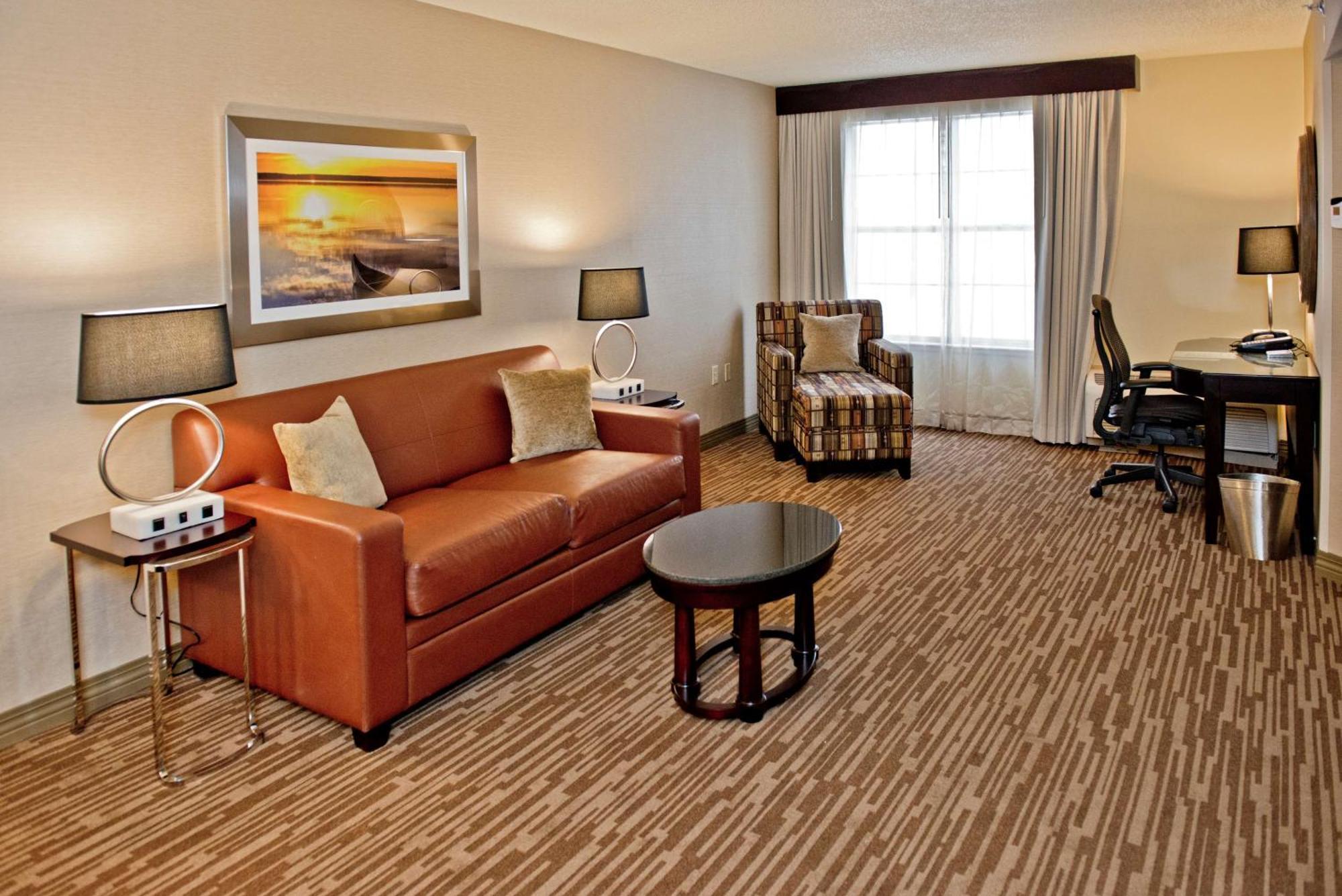 Doubletree By Hilton Raleigh Durham Airport At Research Triangle Park Hotel ภายนอก รูปภาพ