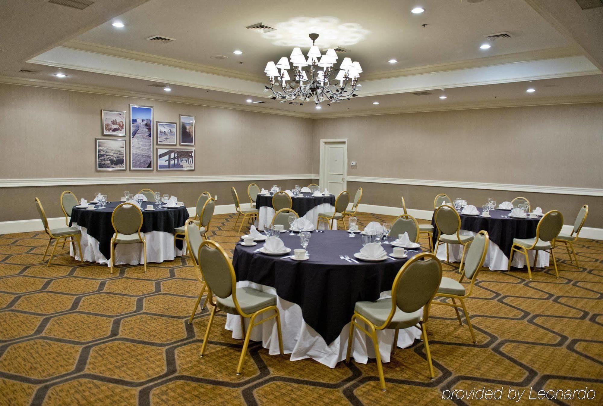 Doubletree By Hilton Raleigh Durham Airport At Research Triangle Park Hotel ภายนอก รูปภาพ